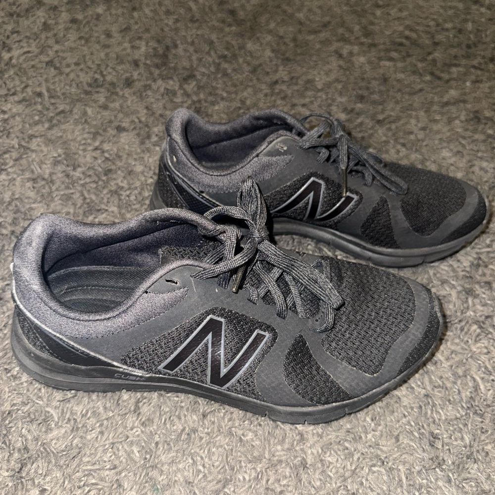New Balance 635 v2 Black Sneakers